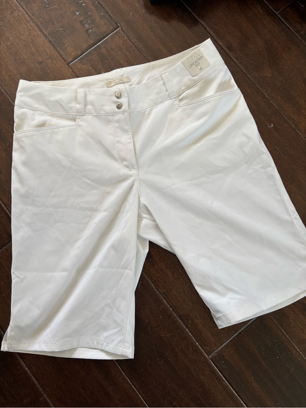 New w tags adidas golf white size 4 Women’s White Stretch Bermuda Shorts